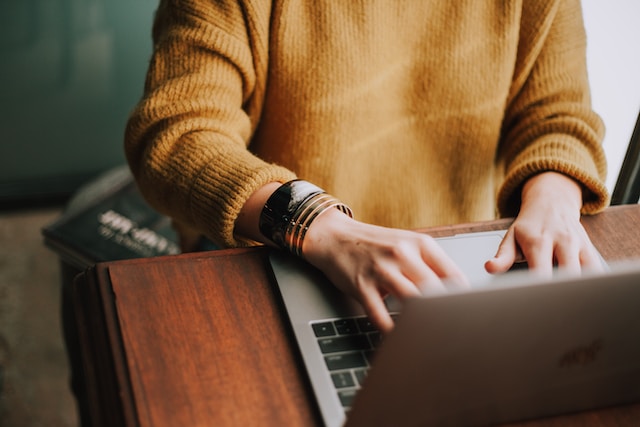 selling a website for profit